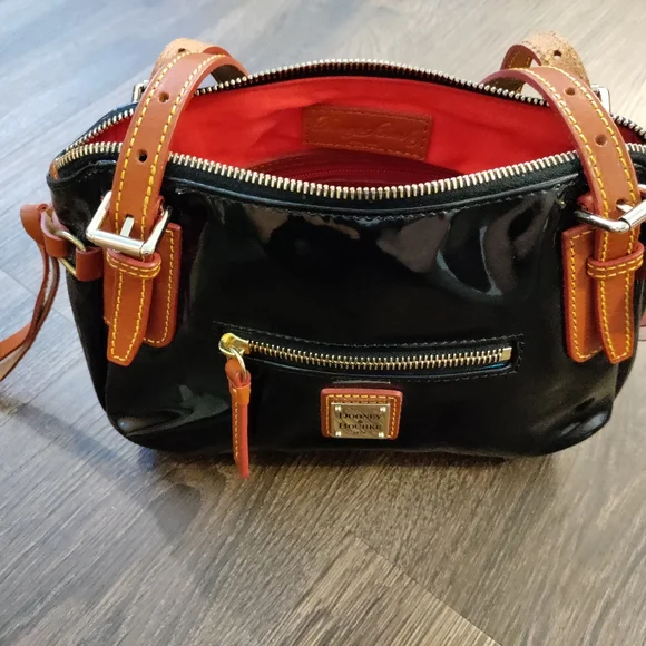 Doney and Bourke Small Shoulder Purse Black - Picture 2 of 10